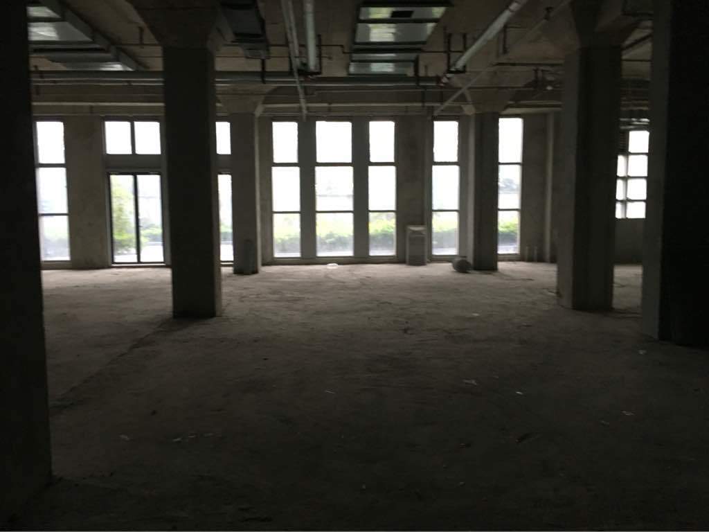 汇智园满星空间静安 汇智园满星空间 707平米 毛坯