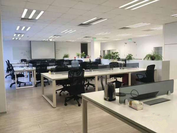 SOHO中山广场长宁 SOHO中山广场 482平米 精装修