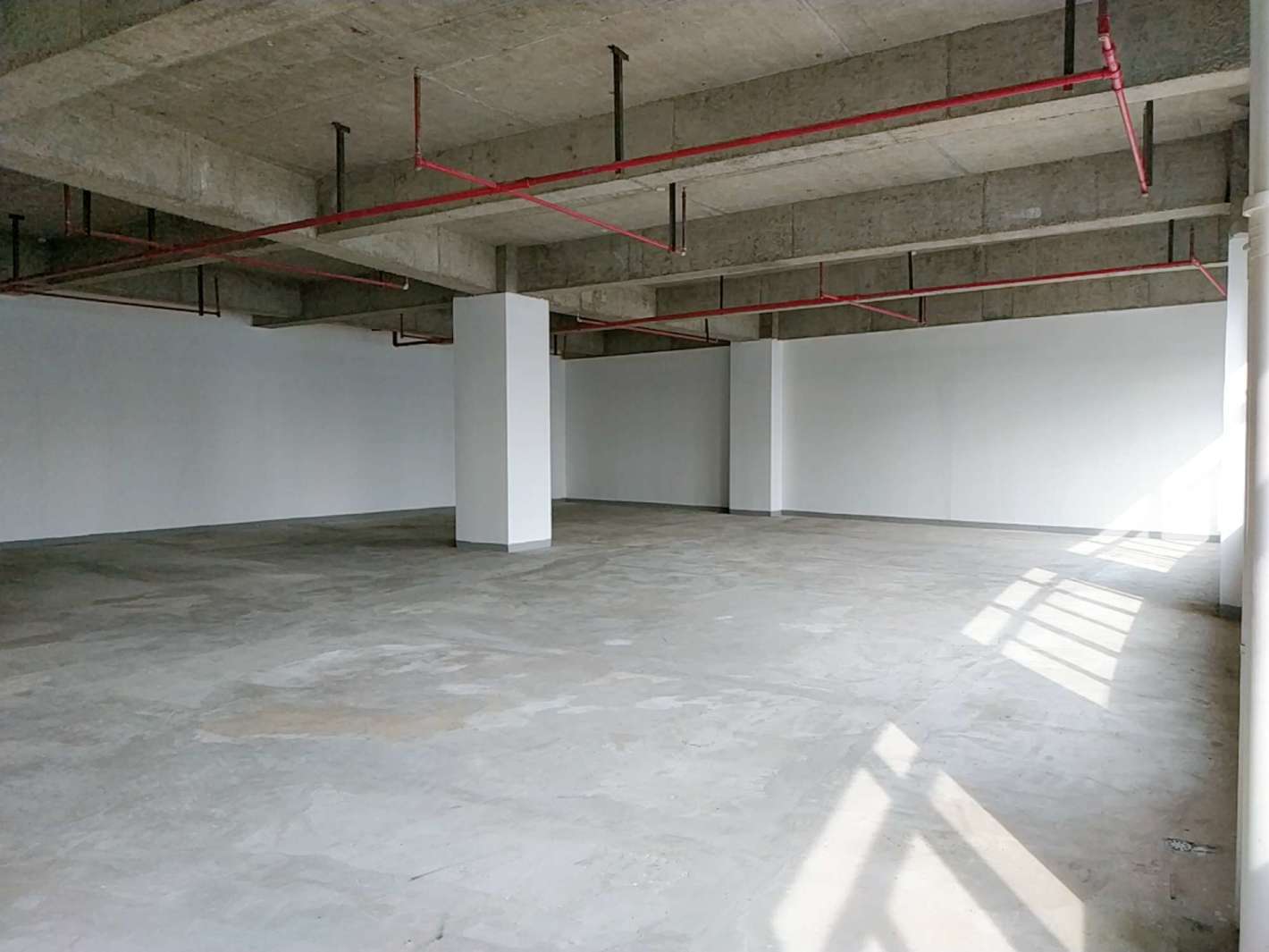 漕河泾科技产业化大楼徐汇 漕河泾科技产业化大楼 566平米 毛坯