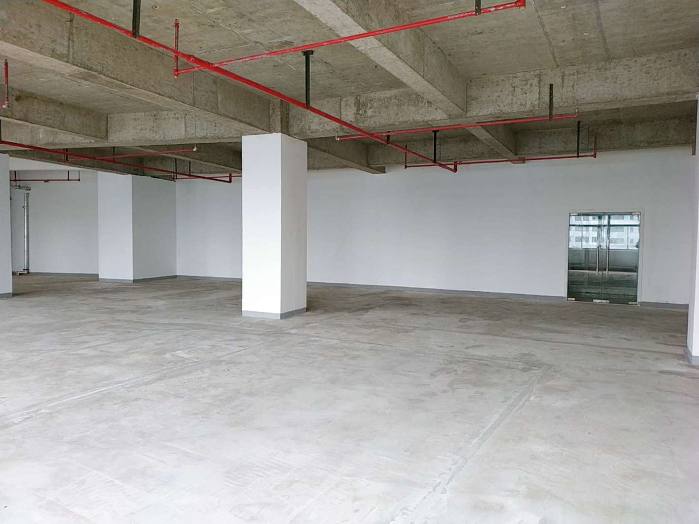 漕河泾科技产业化大楼徐汇 漕河泾科技产业化大楼 566平米 毛坯