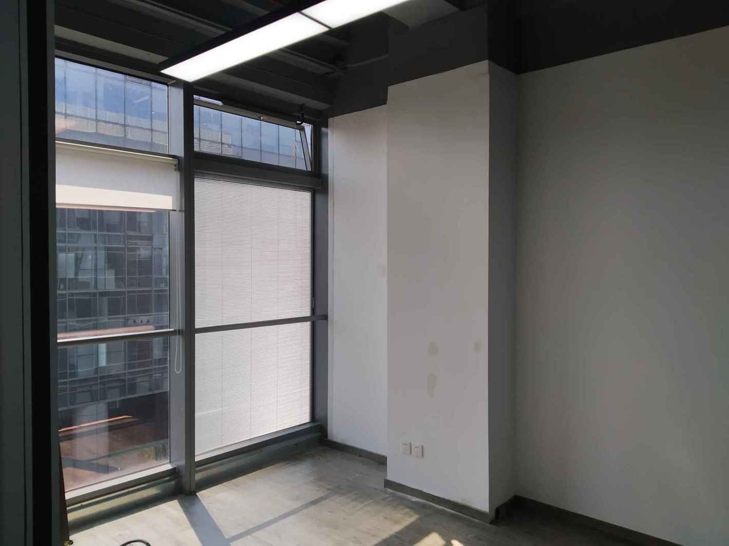 龙湖虹桥天街长宁 龙湖虹桥天街 172平米 精装修