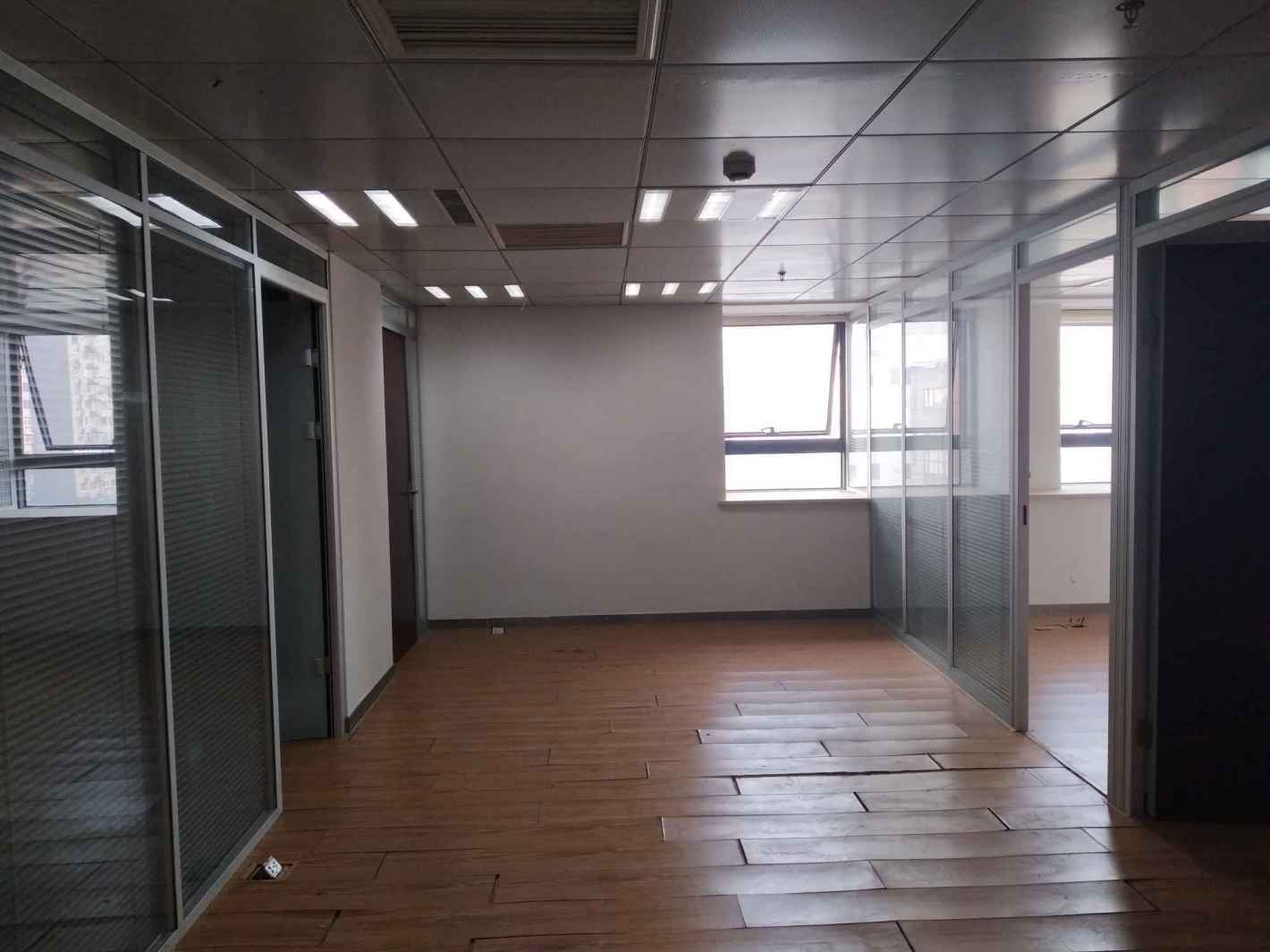 中瑞商务大厦普陀 中瑞商务大厦 128平米 简装修