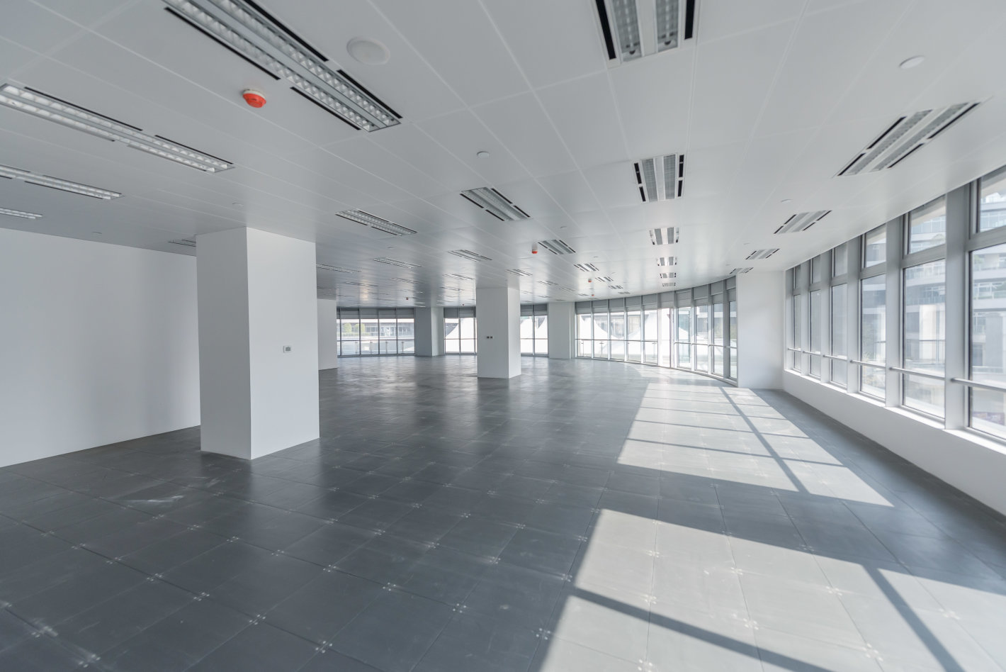 虹桥丽宝广场长宁 虹桥丽宝广场 671平米 简装修