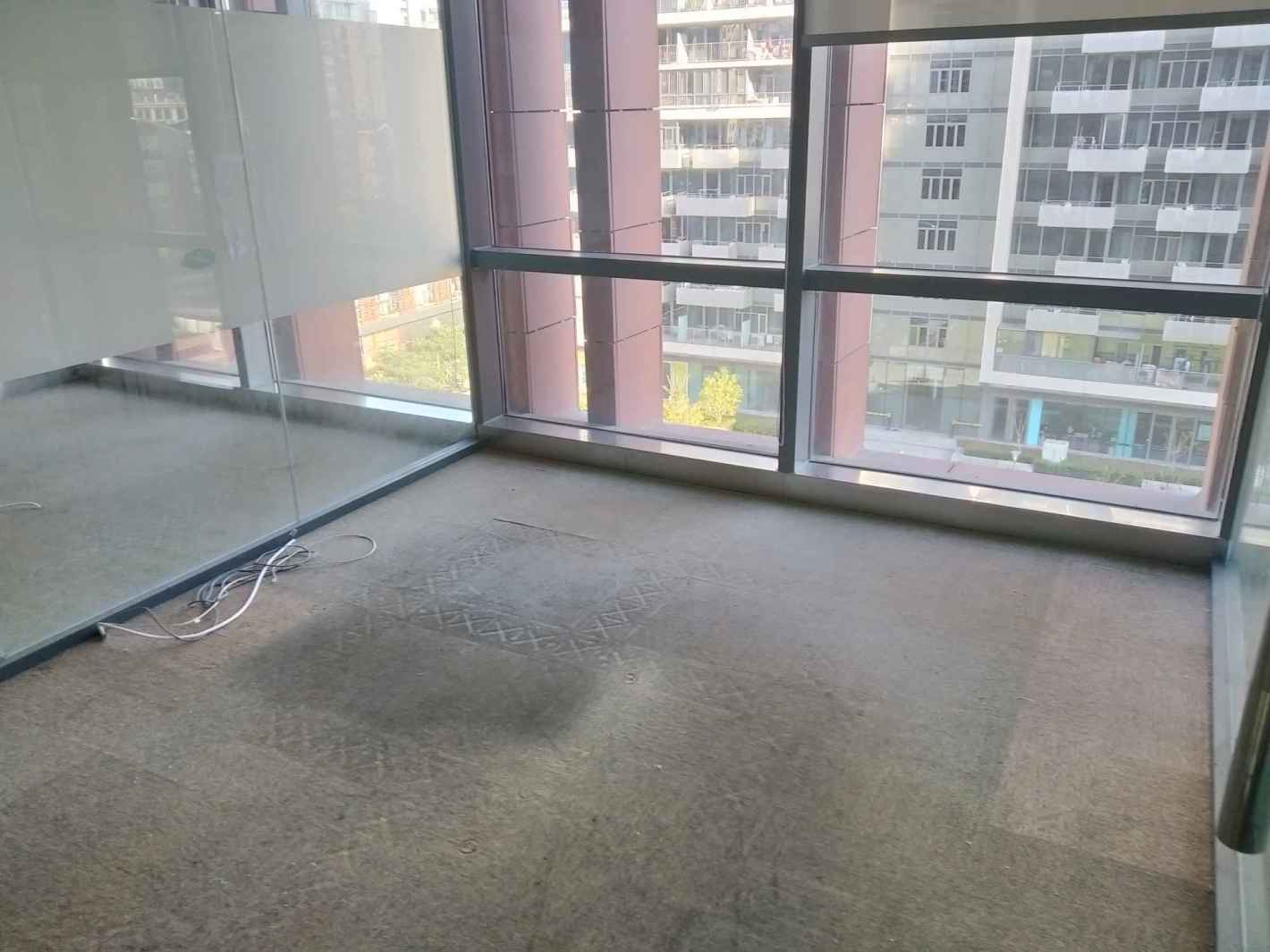 东方蓝海国际广场杨浦 东方蓝海国际广场 126平米 中等装修