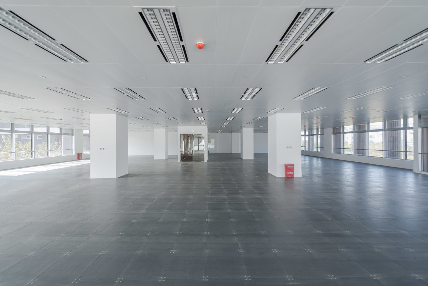 虹桥丽宝广场长宁 虹桥丽宝广场 671平米 简装修