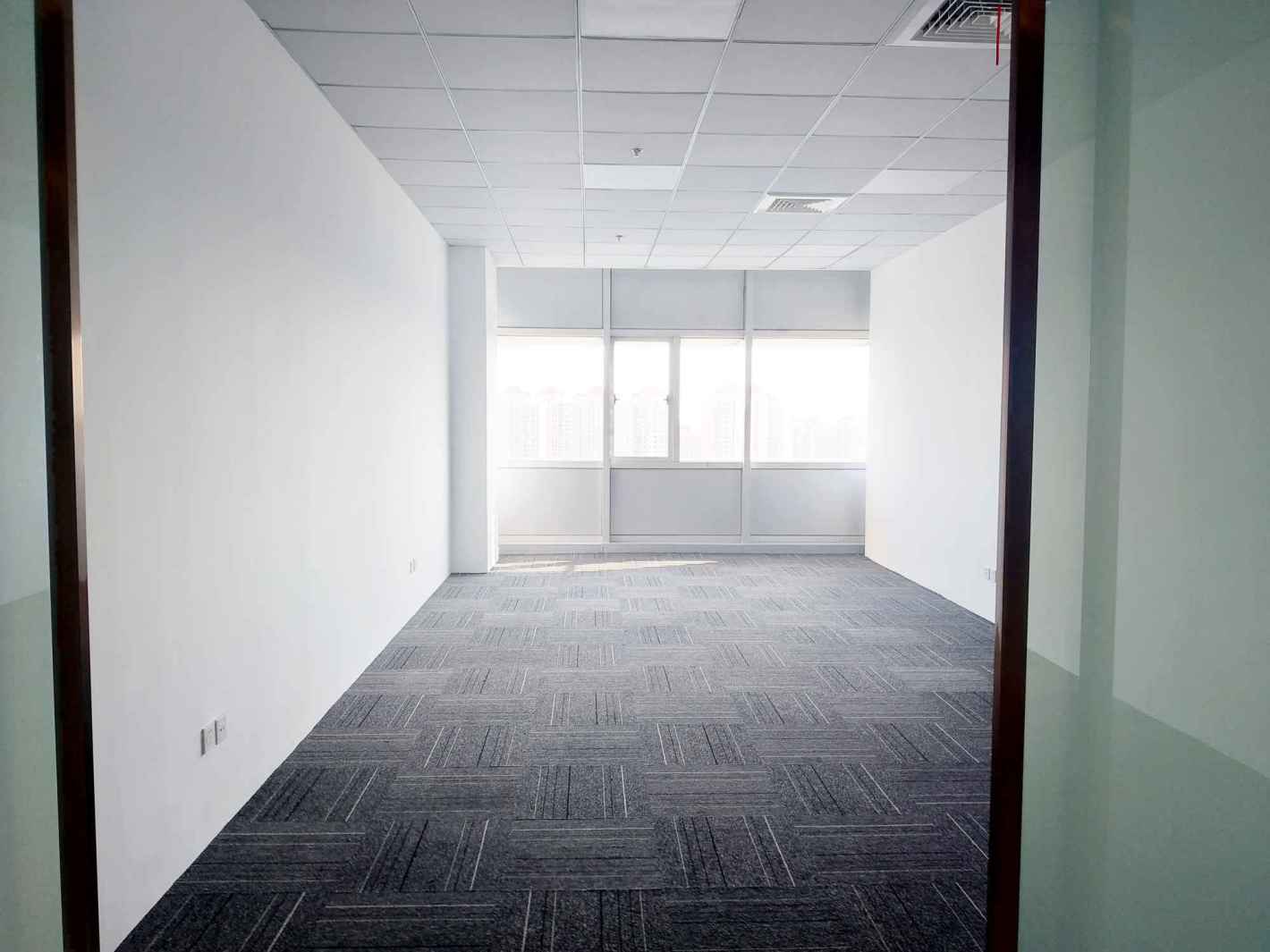 海亮大厦普陀 海亮大厦 66平米 精装修