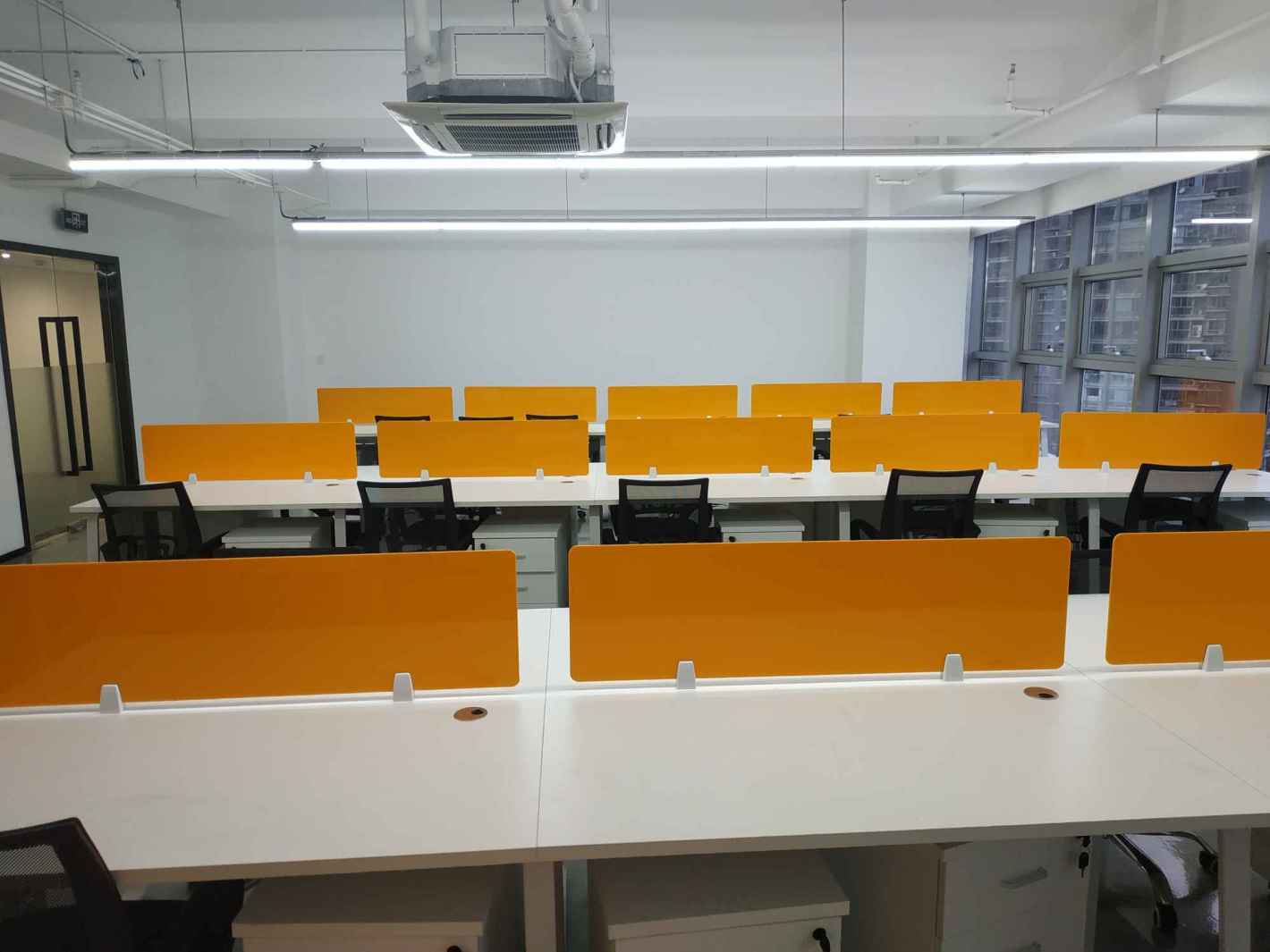 中港汇普陀普陀 中港汇普陀 215平米 豪华装修