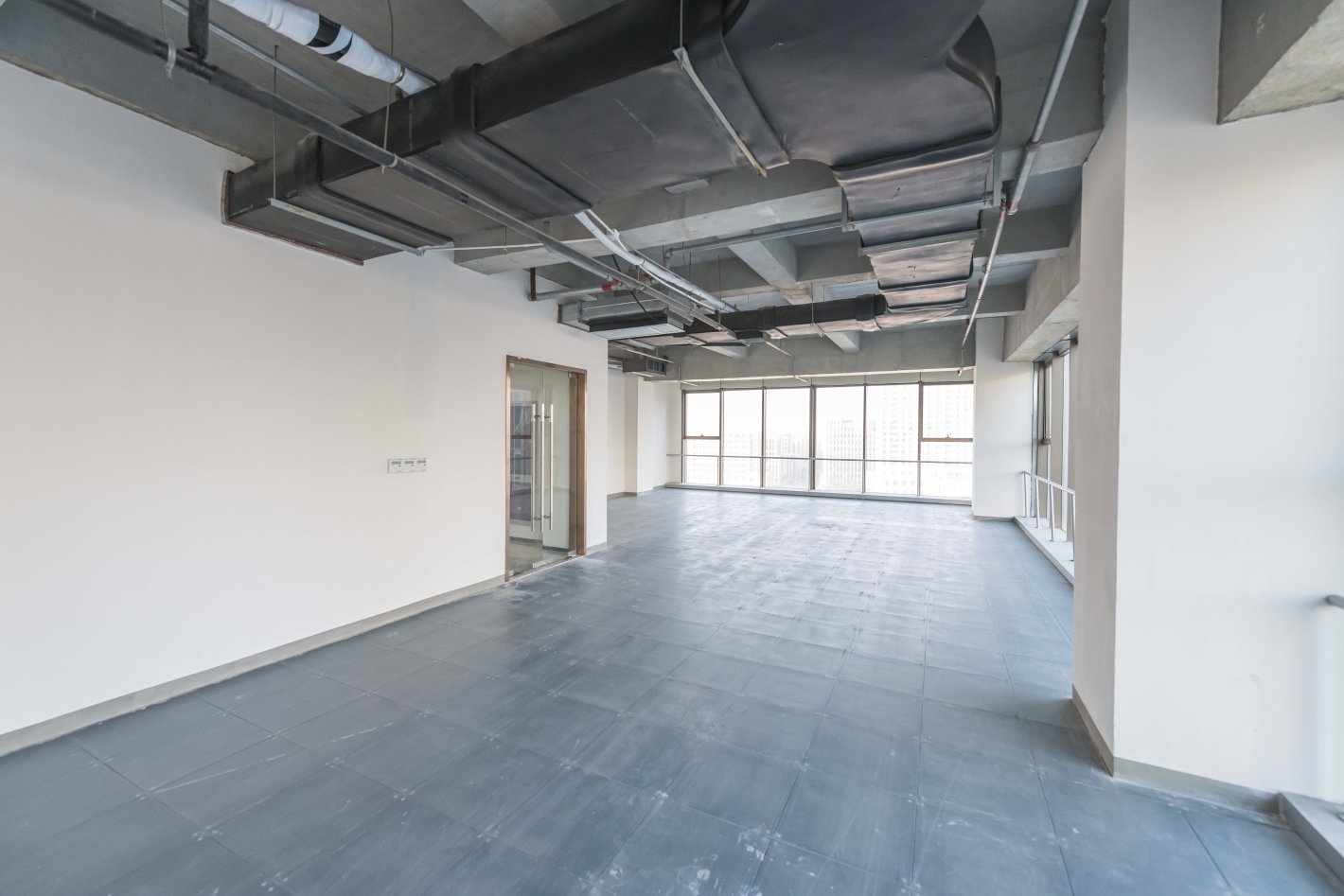 君庭广场杨浦 君庭广场 164平米 毛坯