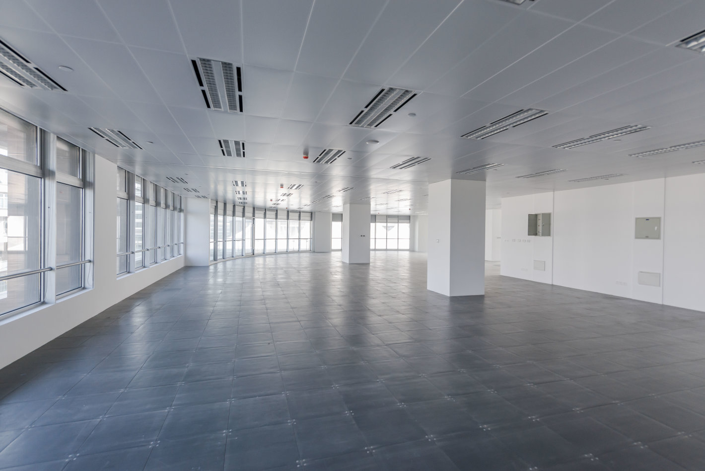 虹桥丽宝广场长宁 虹桥丽宝广场 671平米 简装修