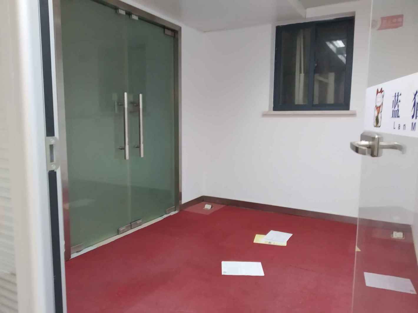 中瑞商务大厦普陀 中瑞商务大厦 140平米 中等装修