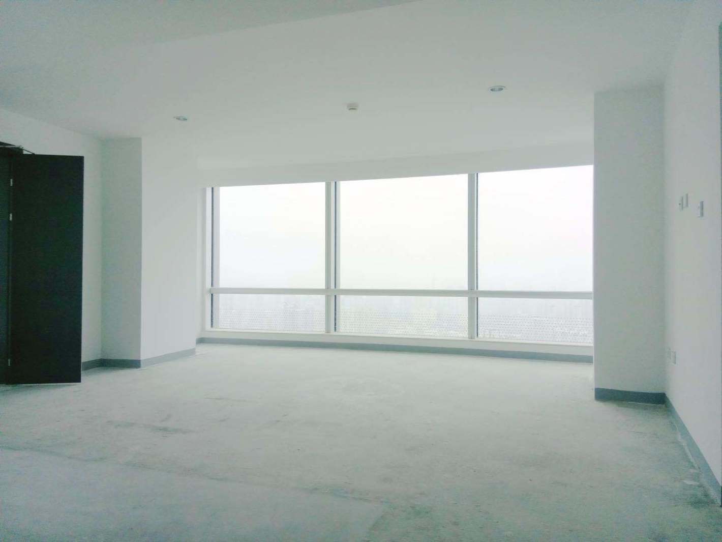 中港汇黄浦(原长城金融大厦)黄浦 中港汇黄浦(原长城金融大厦) 140平米 简装修