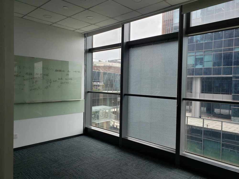 龙湖虹桥天街长宁 龙湖虹桥天街 457平米 精装修