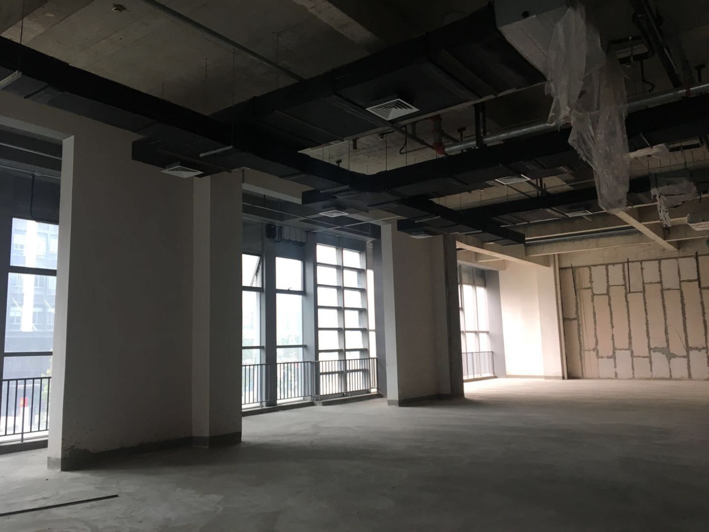 汇智园满星空间静安 汇智园满星空间 154平米 毛坯