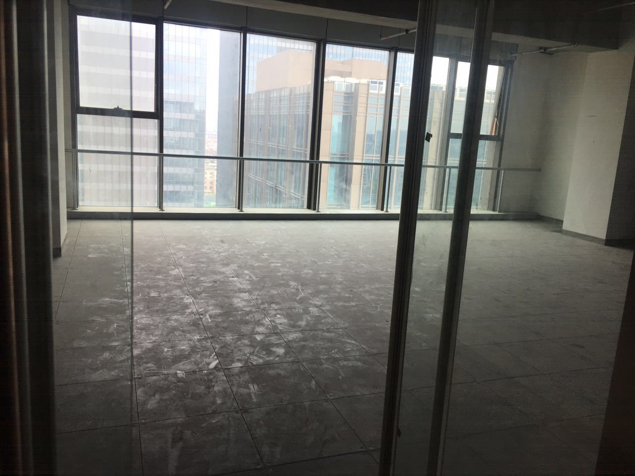 君庭广场杨浦 君庭广场 100平米 毛坯