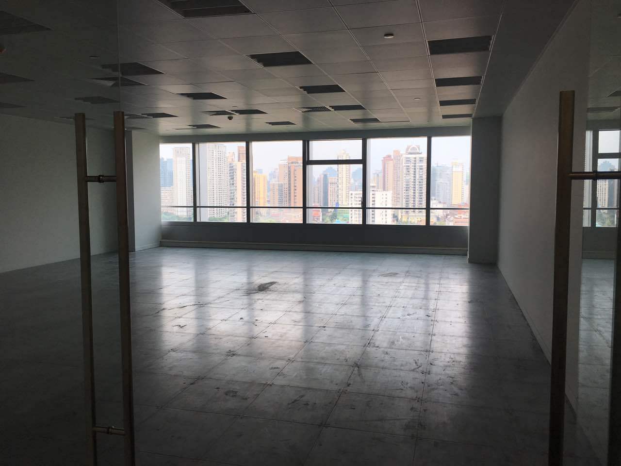 中海国际中心黄浦 中海国际中心 319平米 简装修