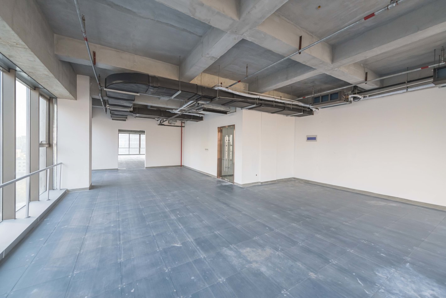 君庭广场杨浦 君庭广场 164平米 毛坯