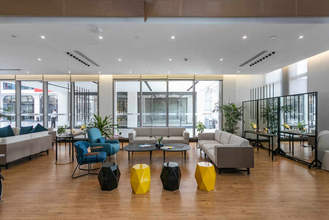 汇智园满星空间静安 汇智园满星空间 215平米 精装修