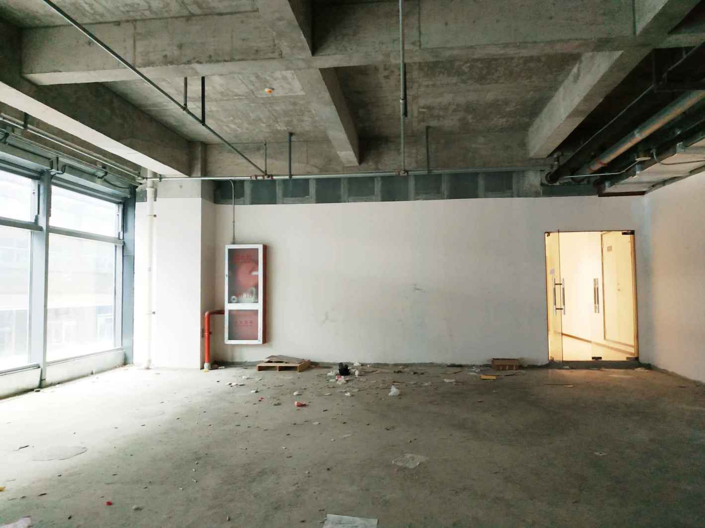 龙湖虹桥天街长宁 龙湖虹桥天街 138平米 简装修