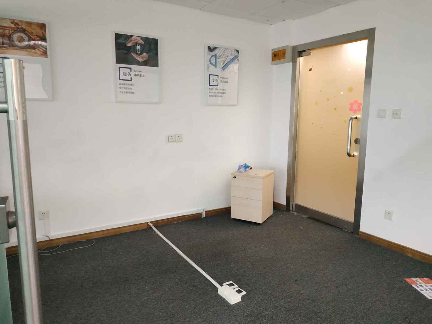 仲益大厦静安 仲益大厦 197平米 精装修