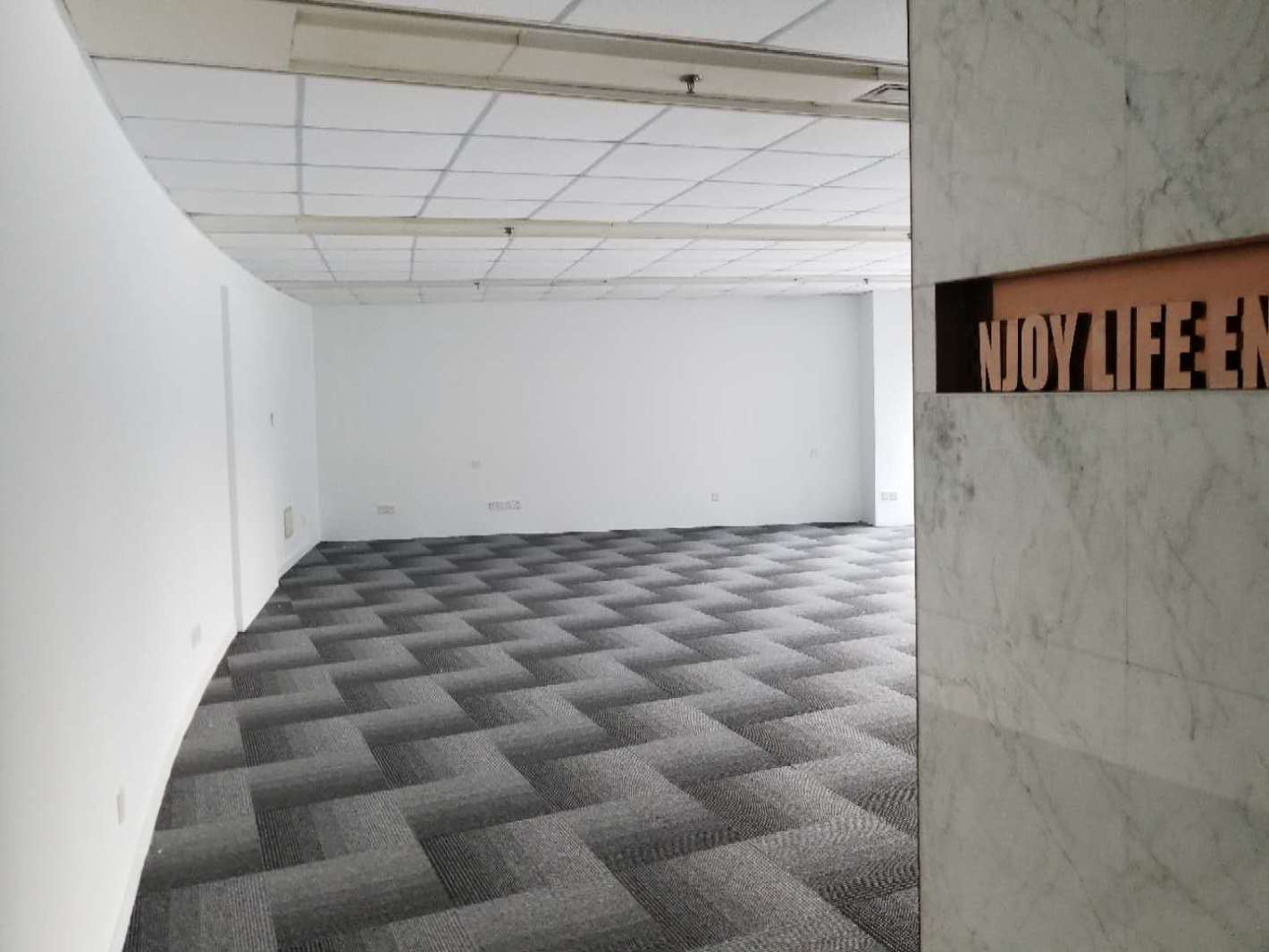 绿洲中环中心普陀 绿洲中环中心 131平米 简装修