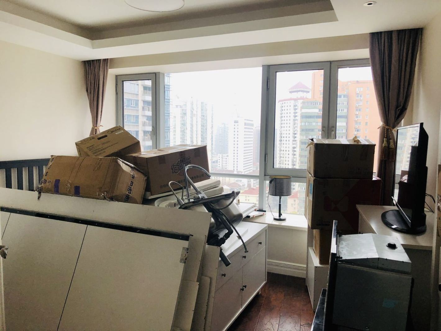 日月光伯爵居黄浦 日月光伯爵居 144平米 精装修