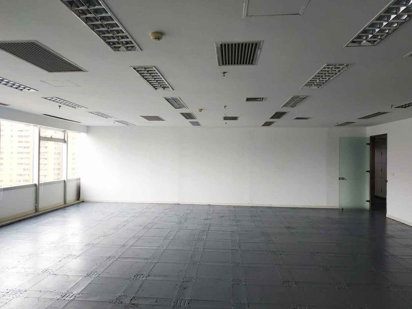 龙之梦丽晶大厦（龙之梦大厦）长宁 龙之梦丽晶大厦（龙之梦大厦） 144平米 毛坯