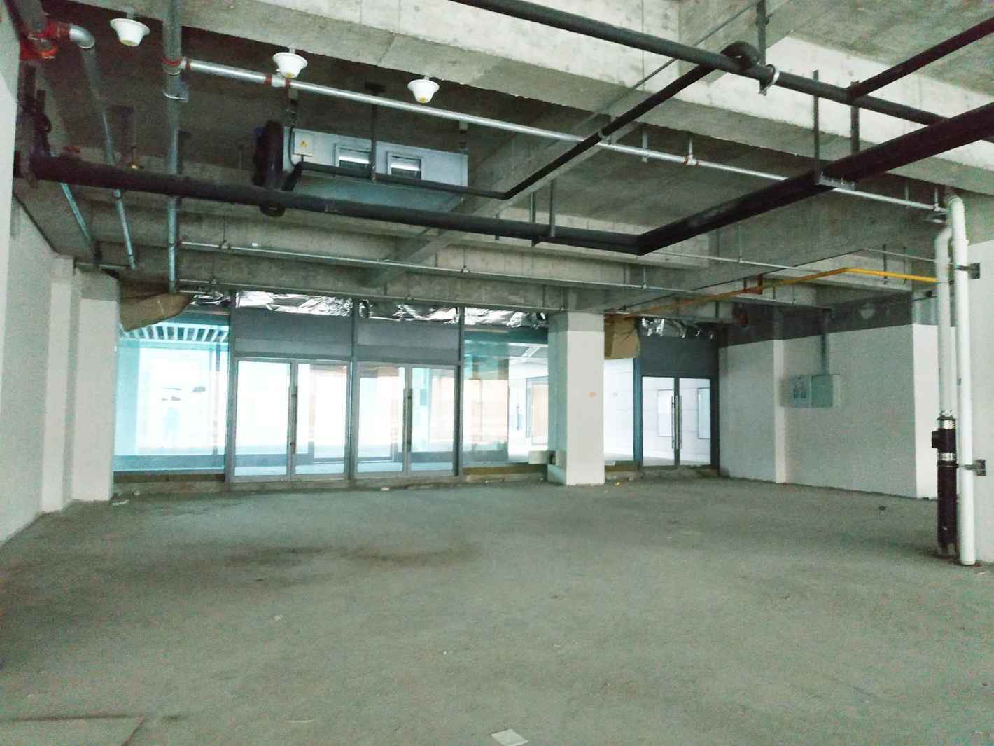 龙湖虹桥天街长宁 龙湖虹桥天街 138平米 简装修