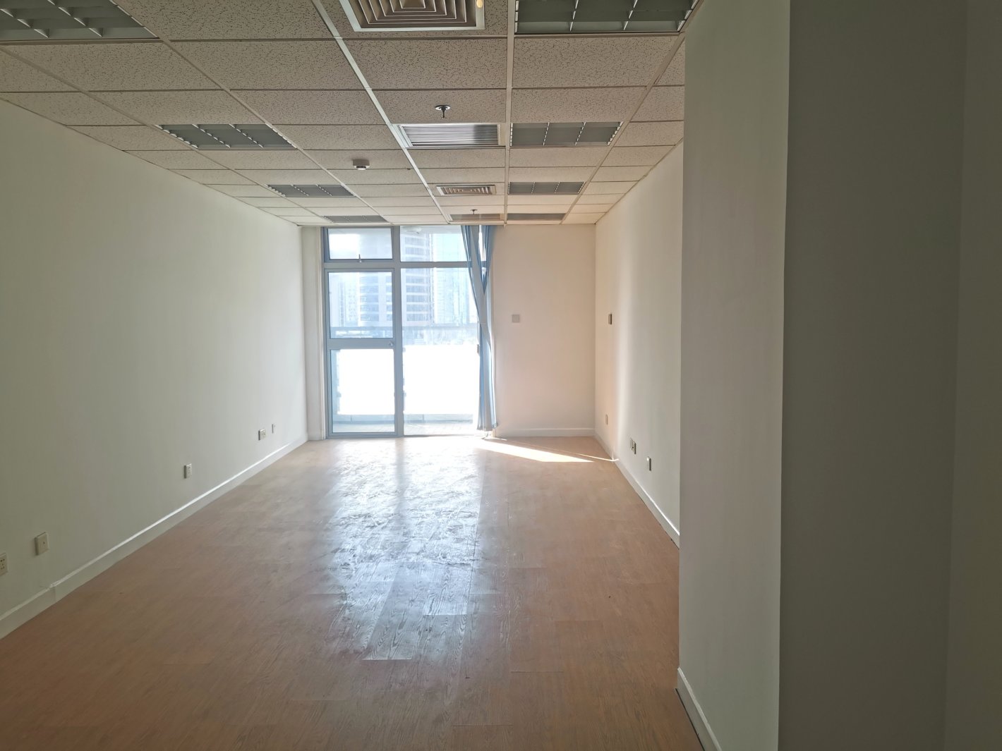 淮海中华大厦黄浦 淮海中华大厦 54平米 中等装修