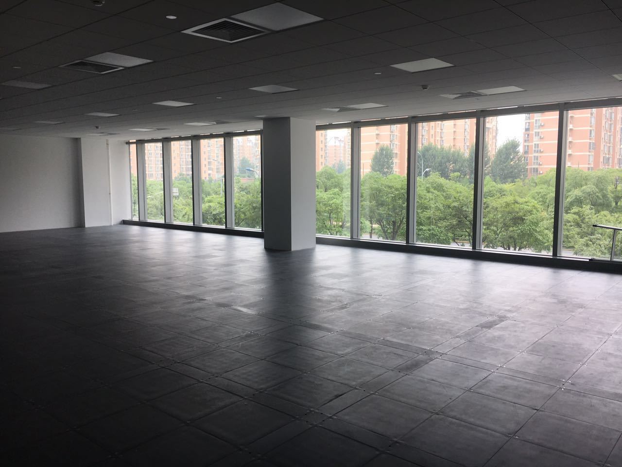 虹桥中骏广场长宁 虹桥中骏广场 296平米 中等装修