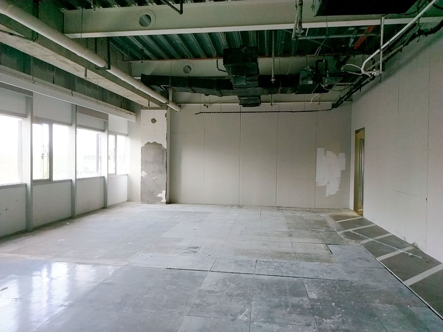 北岸长风普陀 北岸长风 119平米 毛坯