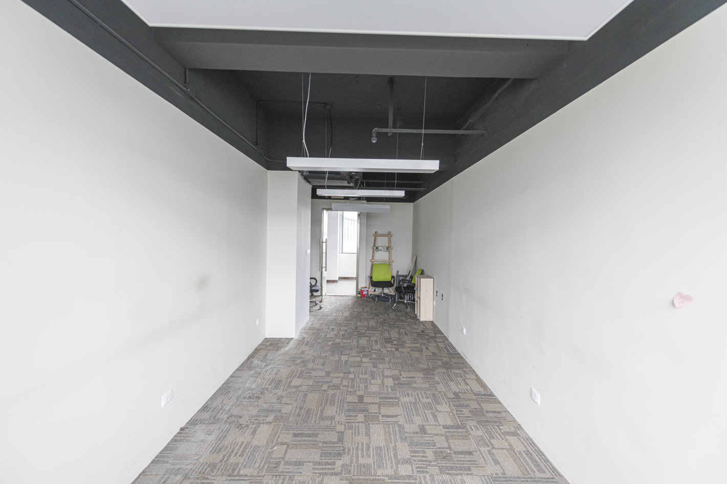 康秀大厦（原锦科文化产业园）浦东 康秀大厦（原锦科文化产业园） 110平米 精装修