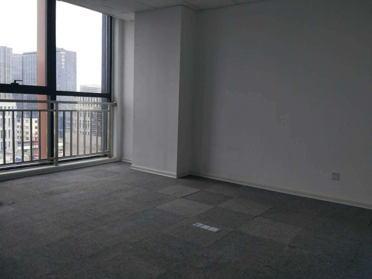 H88越虹广场徐汇 H88越虹广场 181平米 精装修