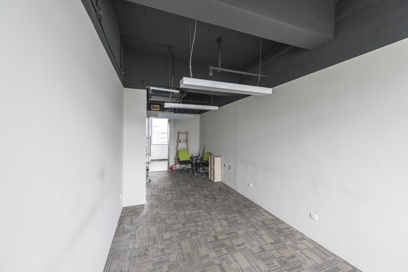 康秀大厦（原锦科文化产业园）浦东 康秀大厦（原锦科文化产业园） 110平米 精装修