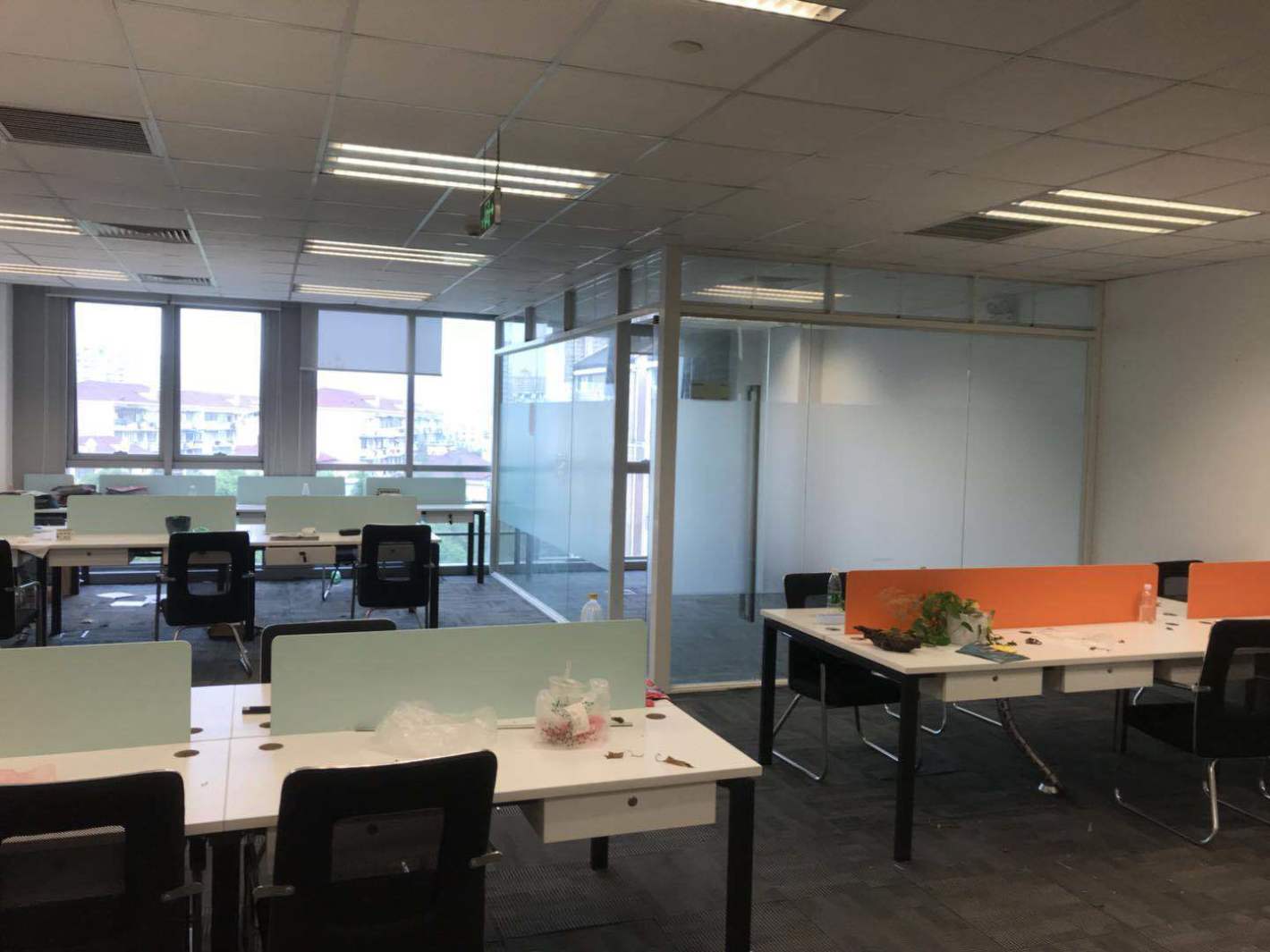 SOHO中山广场长宁 SOHO中山广场 206平米 精装修