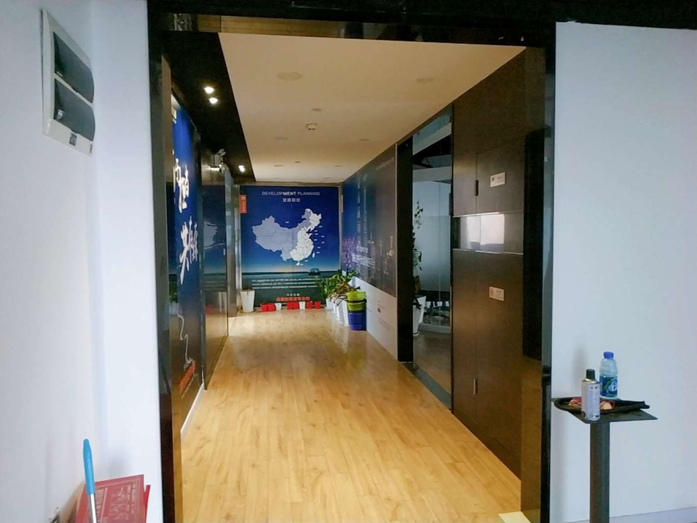 近铁城市广场普陀 近铁城市广场 411平米 中等装修