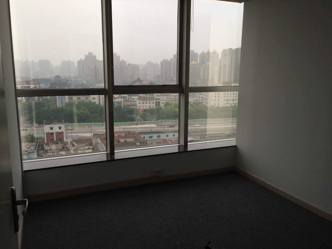 宏伊国际广场黄浦 宏伊国际广场 192平米 简装修