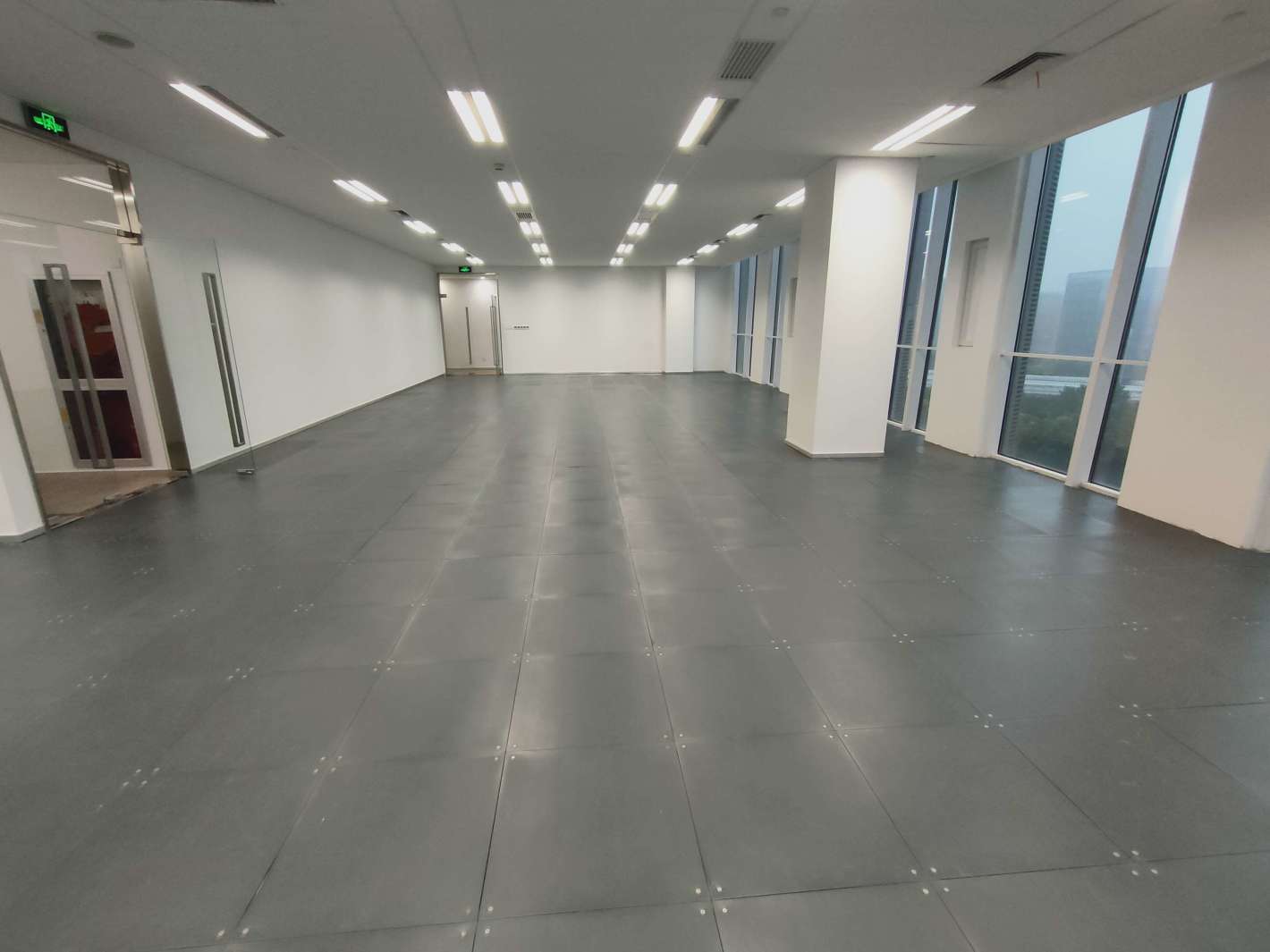 虹桥协信中心长宁 虹桥协信中心 341平米 简装修