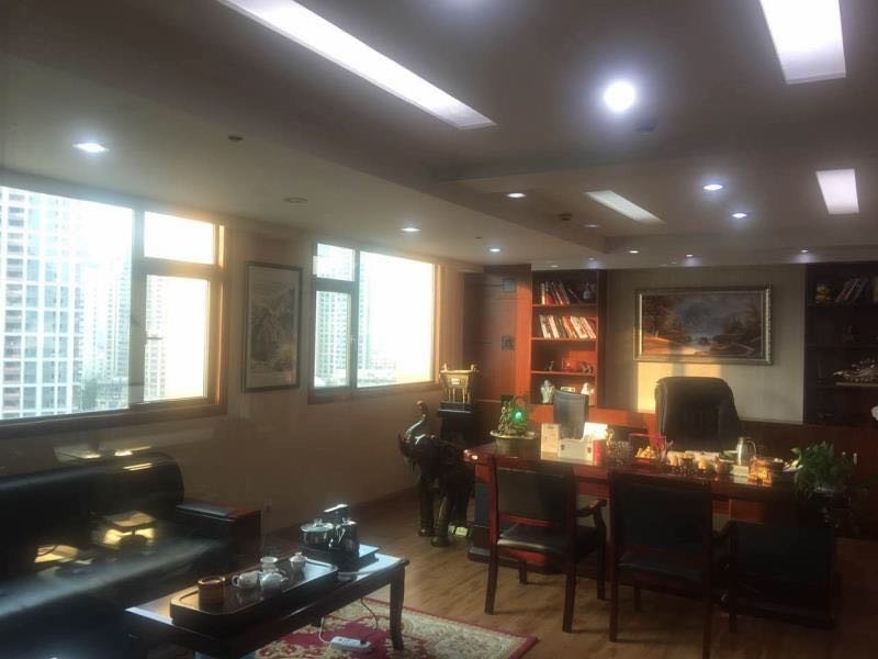 浦发广场普陀 浦发广场 199平米 精装修