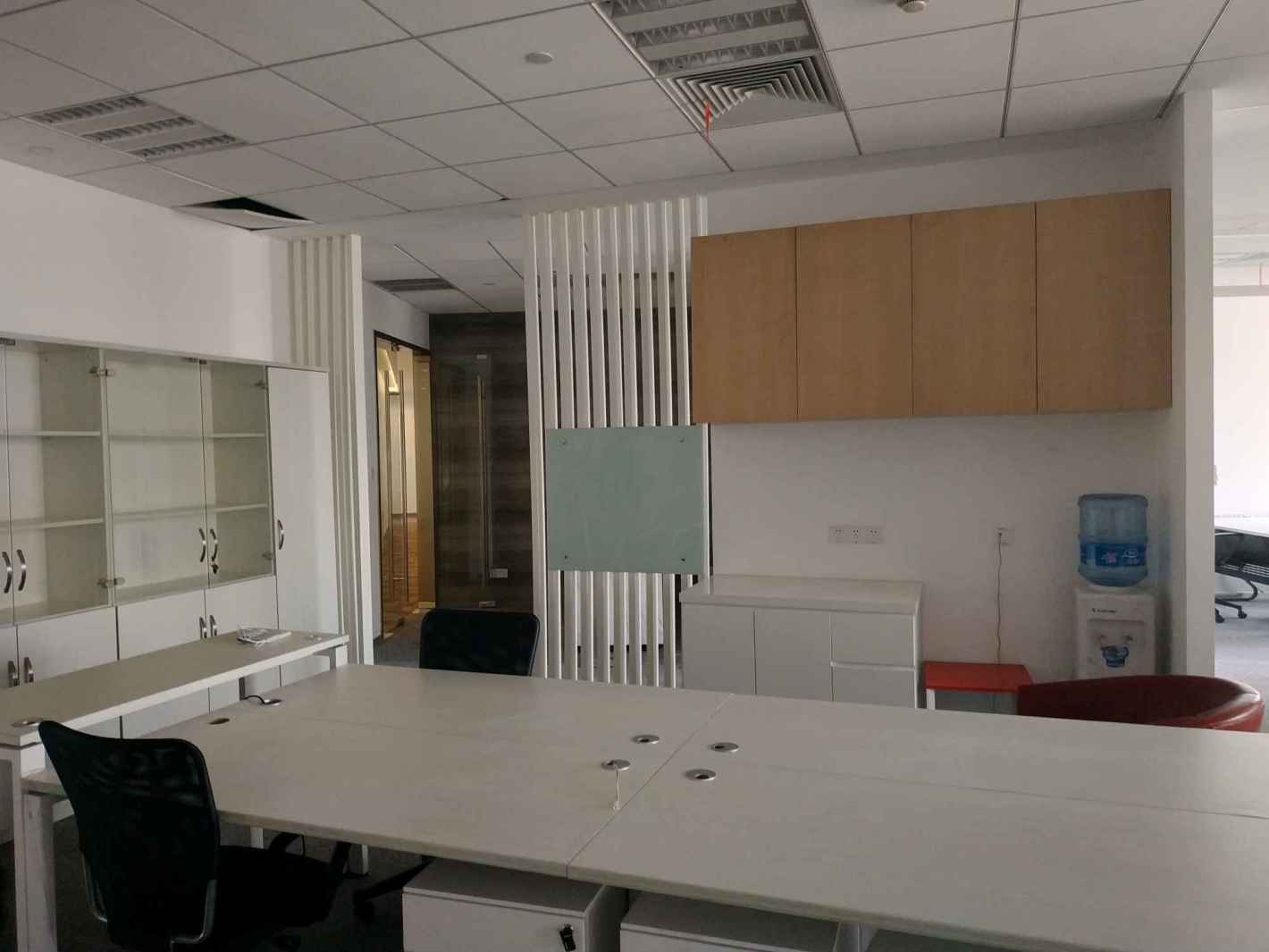 古北1699商业广场长宁 古北1699商业广场 194平米 精装修