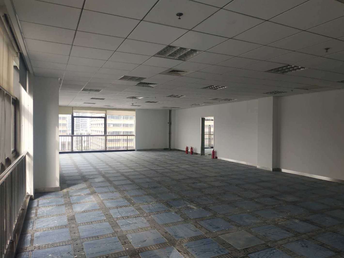 远洋合星大厦普陀 远洋合星大厦 200平米 中等装修