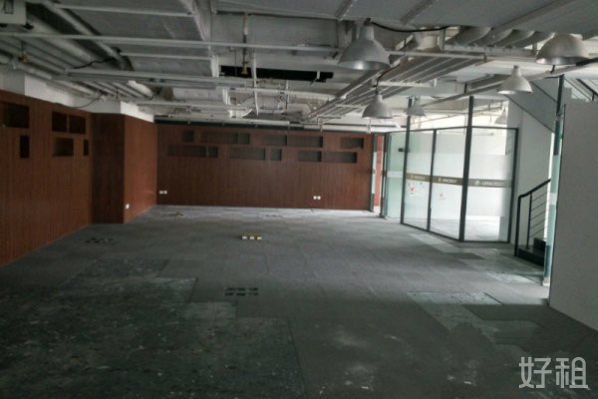 SOHO复兴广场黄浦 SOHO复兴广场 391平米 简装修