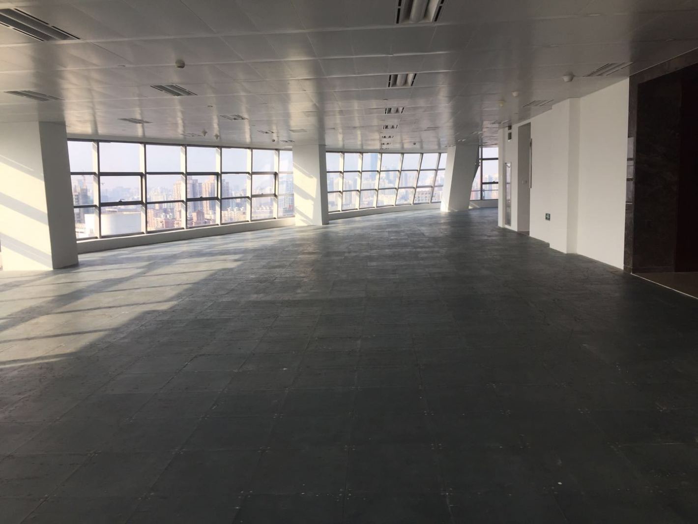 中城国际大厦徐汇 中城国际大厦 240平米 毛坯