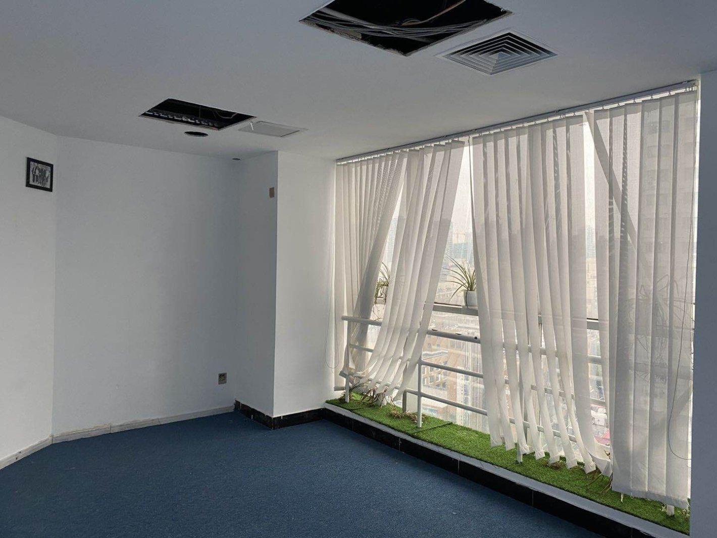 昆仑商务中心162平米办公室出租-租金价格3.04元/m²/天