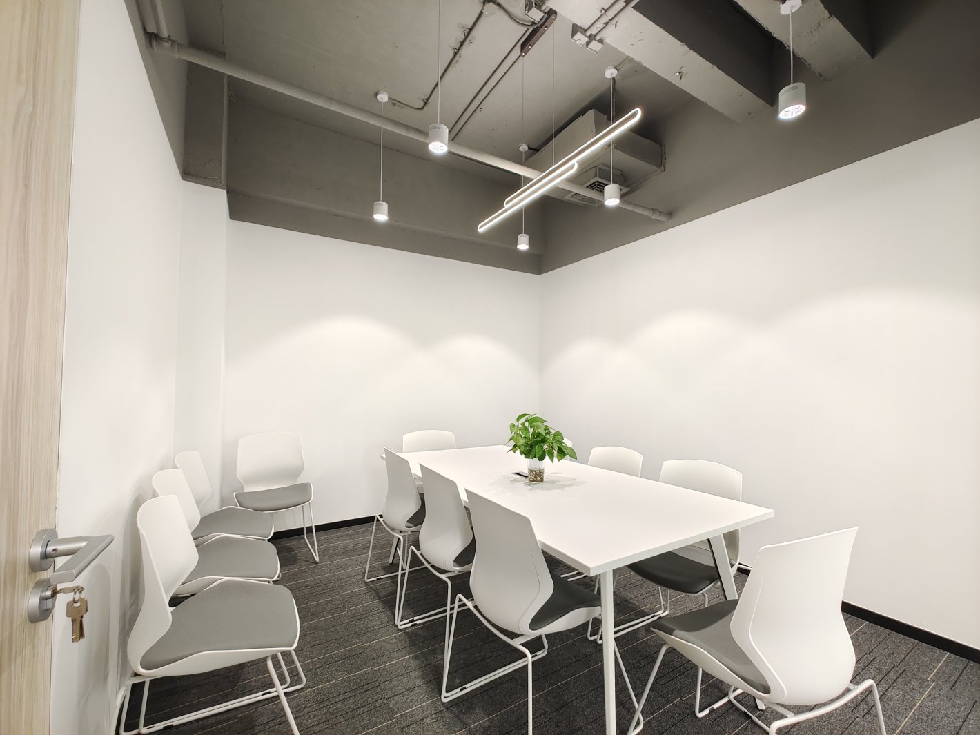 仲益大厦静安 仲益大厦 240平米 精装修