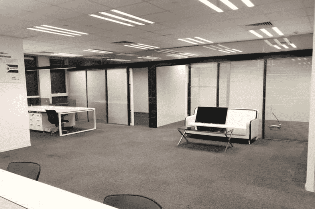 SOHO中山广场长宁 SOHO中山广场 408平米 简装修