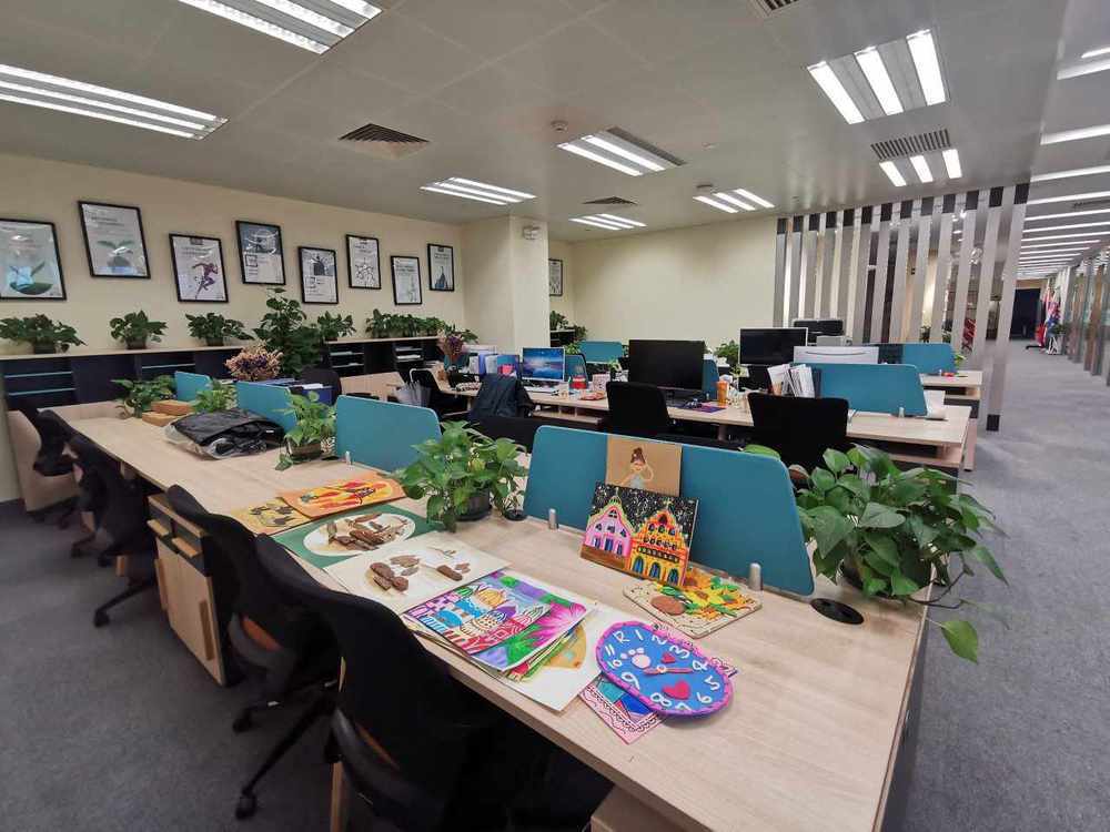 SOHO中山广场长宁 SOHO中山广场 639平米 中等装修