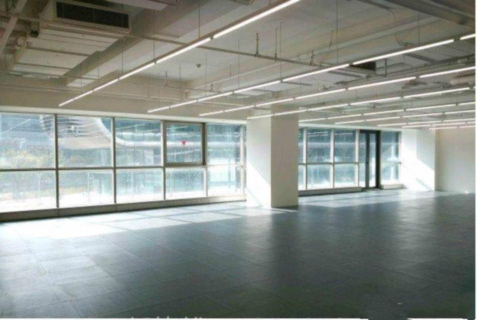 天会商务广场(凌空SOHO)长宁 天会商务广场(凌空SOHO) 432平米 精装修