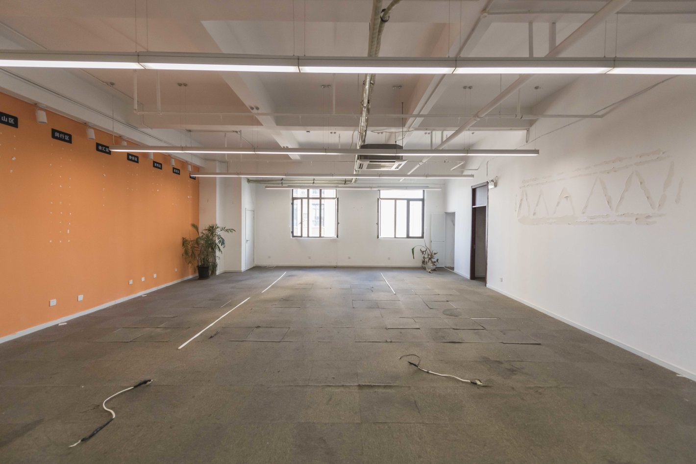 星汇广场二期杨浦 星汇广场二期 335平米 中等装修