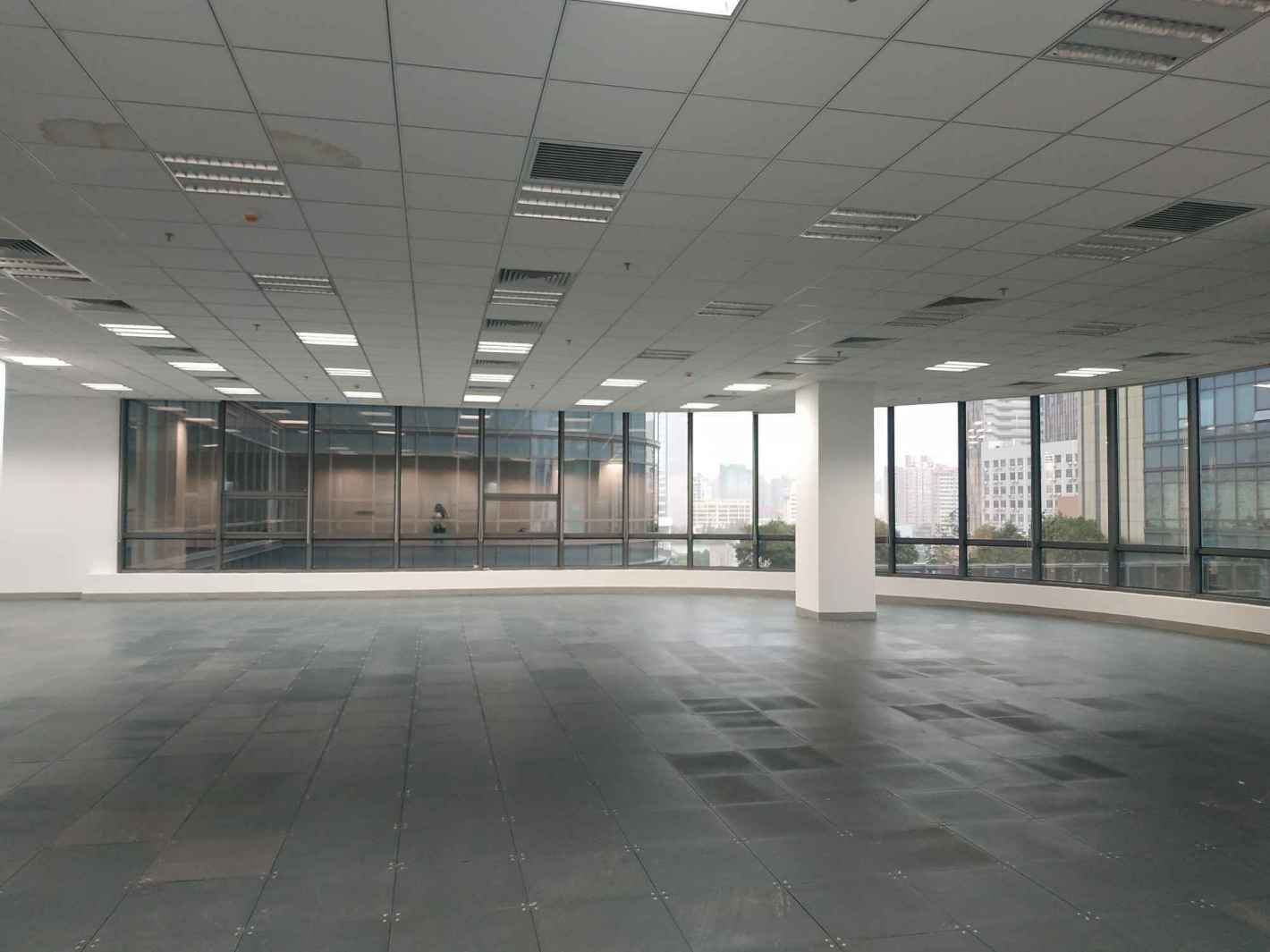 徐汇日月光中心徐汇 徐汇日月光中心 605平米 简装修