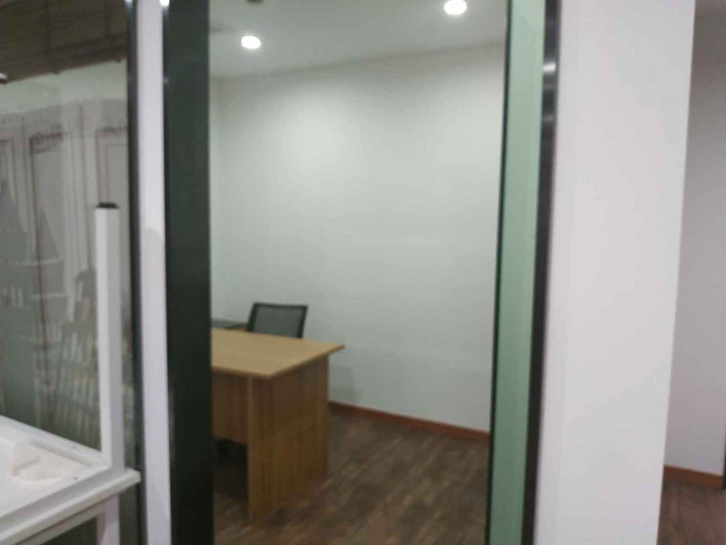 金鹰国际静安 金鹰国际 259平米 精装修